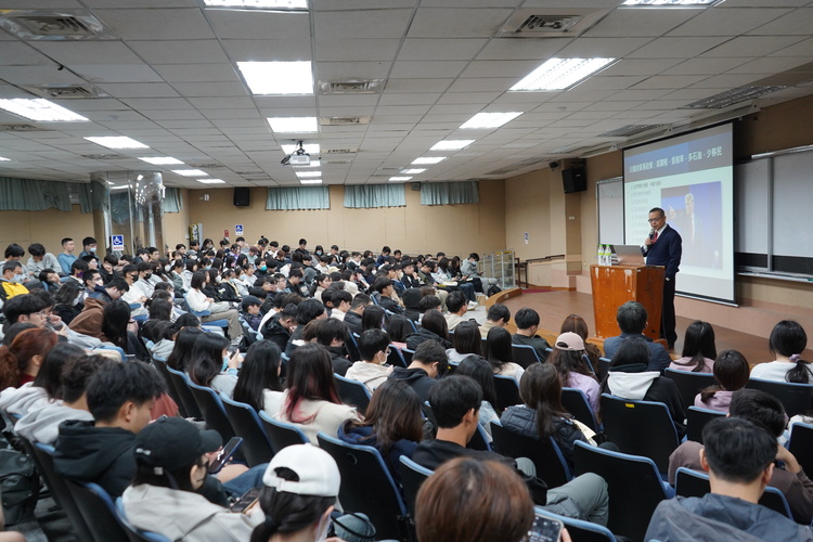 114.03.05 中華經濟研究院曹添旺董事長演講圖片
